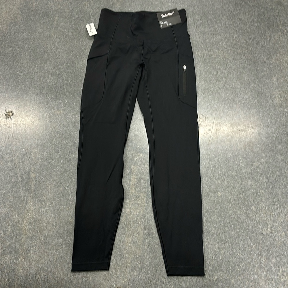 Aritzia TnAction path ankle black legging size S